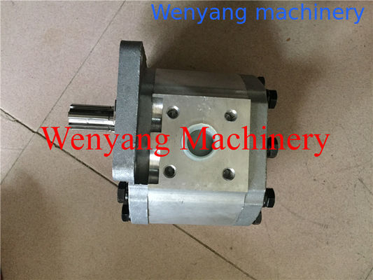 Chine Pièces détachées de chargeuse à roues XCMG ZL30G pompe de transmission 5000018 fournisseur