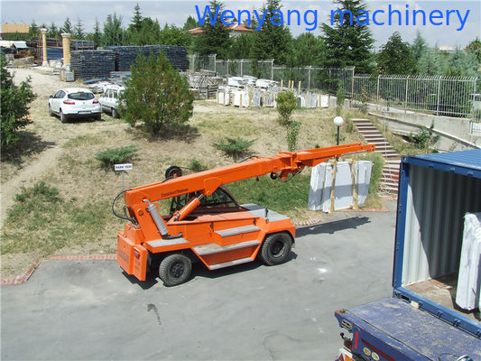 Chariot télescopique grue de 10 tonnes pour le chargement et le déchargement de dalles de marbre à partir d'un conteneur 20 pieds fournisseur